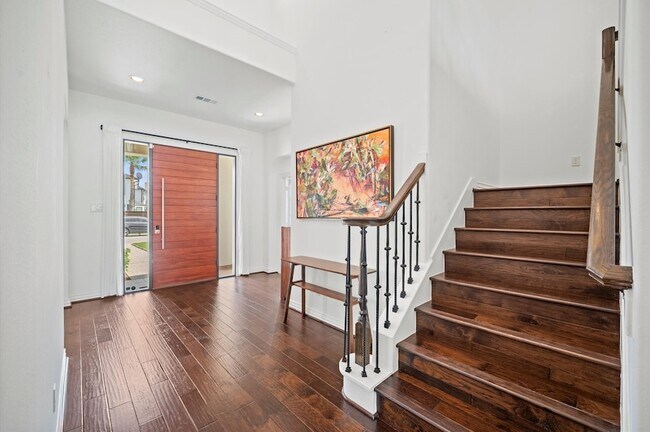 Building Photo - 2206 Summer Blossom Ln