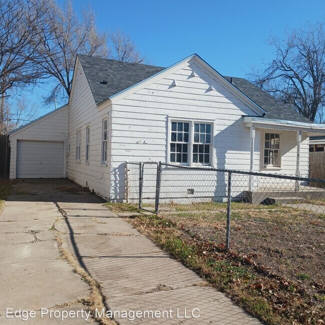 Foto del edificio - 3 br, 2 bath House - 911 S Milam St