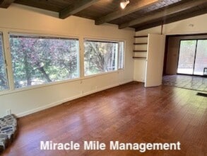 Building Photo - 1030 Meadowsweet Dr