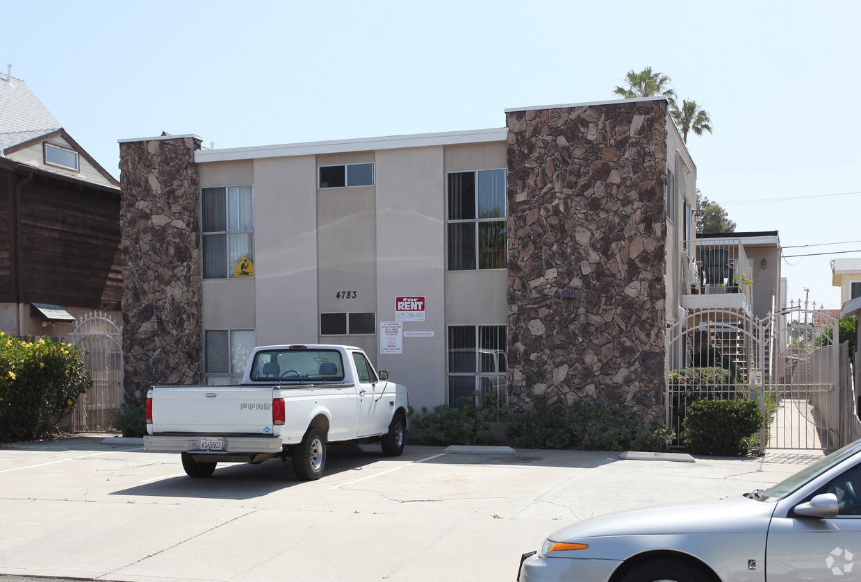 Building Photo - 4783 Wilson Ave