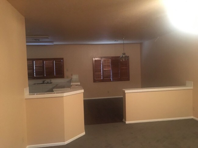 Building Photo - 2 br, 2.5 bath House - 3466 Dry Gulch Drive