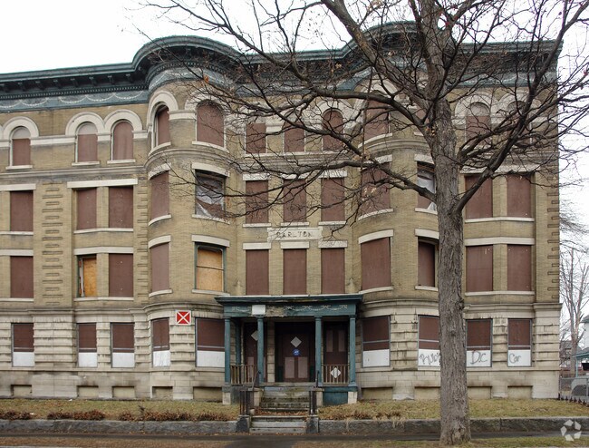 Foto del edificio - Carlton and Randolf