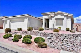 Building Photo - 3558 Cottage Wood St