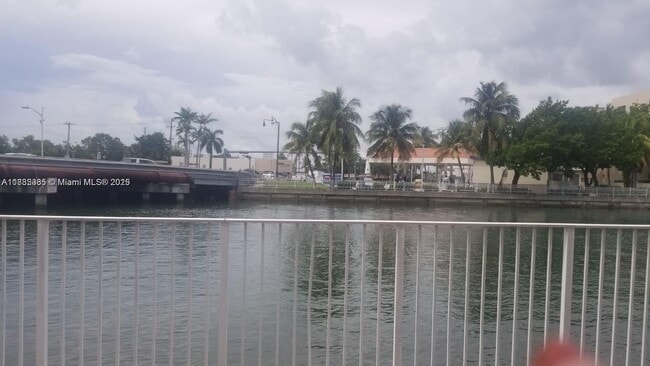 Building Photo - 7118 Bonita Dr