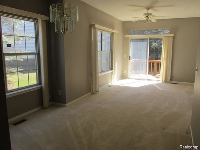 Building Photo - 41755 Independence Dr