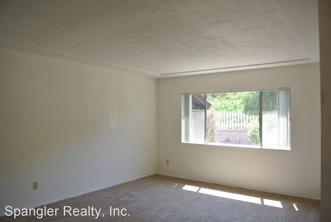 Foto del edificio - 3 br, 2 bath House - 218 East J Street