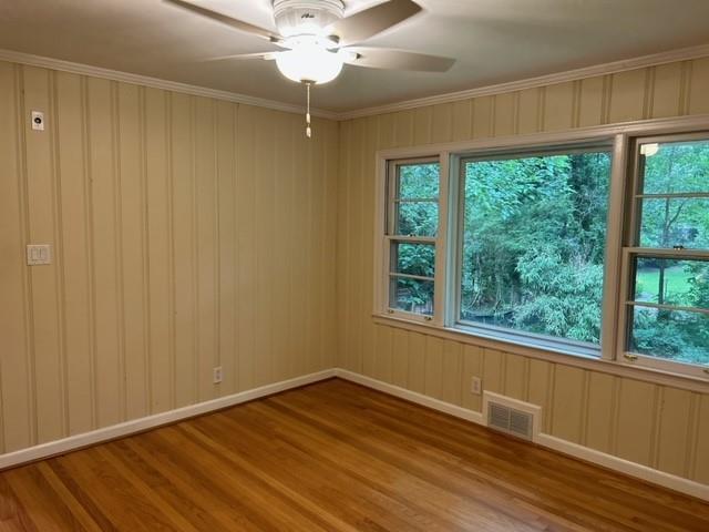 Building Photo - 2798 Glenbriar Dr NE