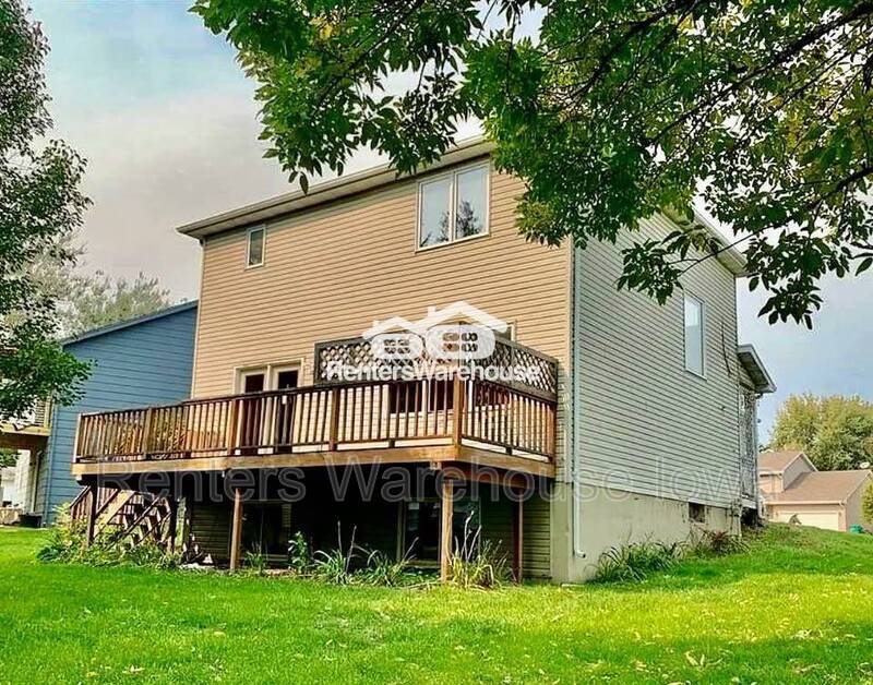 Building Photo - 1013 E Henderson Pl