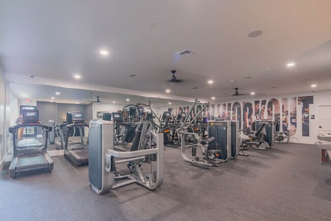 Foto del edificio - 7900 E Princess Dr