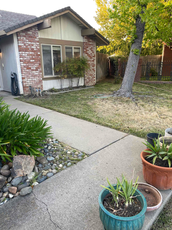 Building Photo - 5905 Small Hill Ct