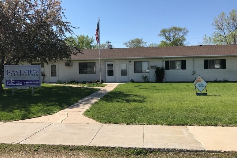 605 Court St Unit A1, Faulkton, SD 57438 Apartments in Faulkton, SD