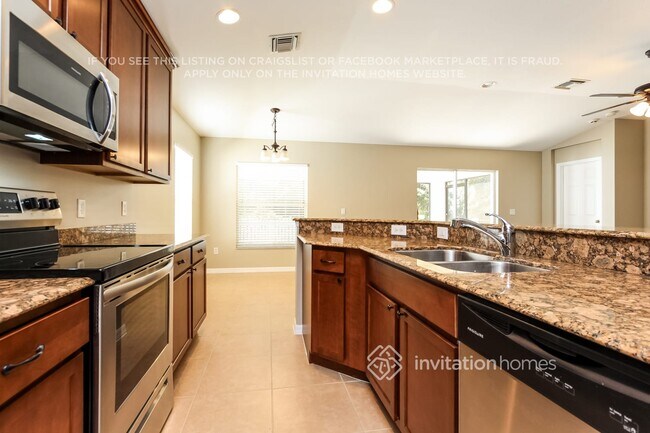 Building Photo - 5140 Layton Dr