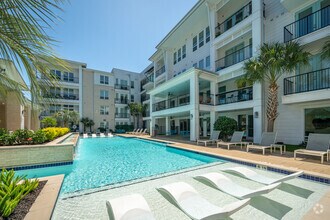 Building Photo - The Dacoma