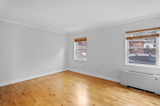 Foto del edificio - 27 Bowdoin St