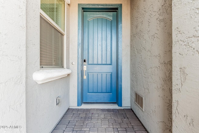 Building Photo - 1882 N 140th Dr