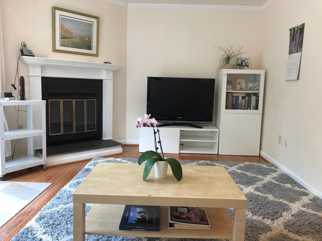 Photo - 1124 N Utah St (Arlington, VA)
