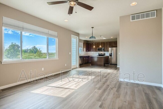 Building Photo - 1121 104th Ave Ct