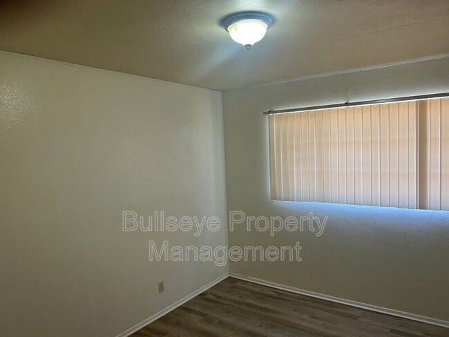 Building Photo - 3702 W Rovey Ave