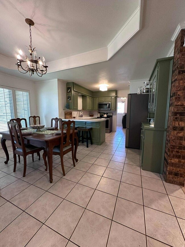 Foto del edificio - 9713 Nashville Ave