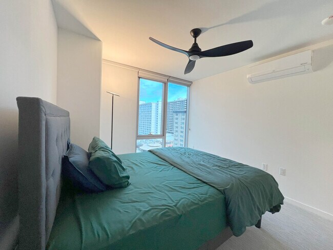 Foto del edificio - 1500 Rycroft St