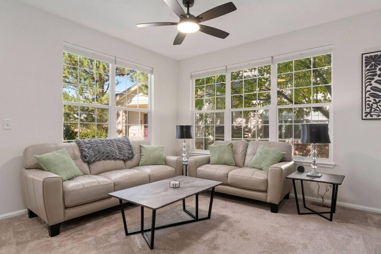 Foto principal - 2667 Whitetail Cir