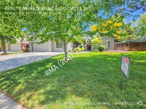 Building Photo - 6250 S Peppertree Ave