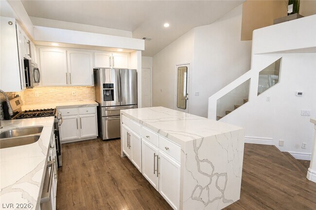 Foto del edificio - 9682 Driftwood Island Ct