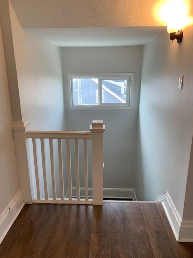 Building Photo - 1201 Creedmore Avenue