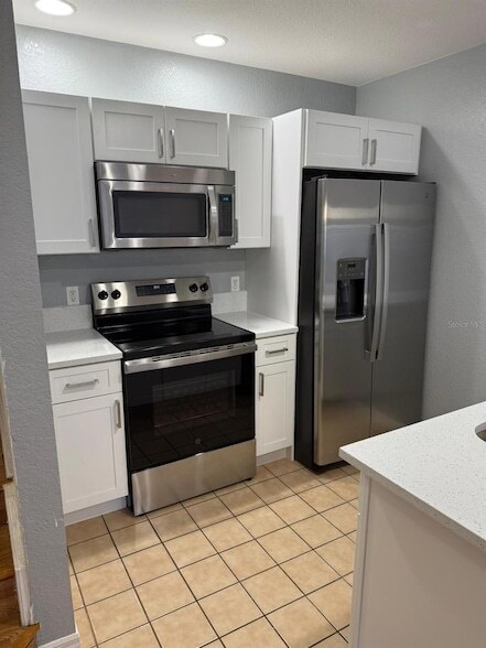 Building Photo - 4001 Santa Maria Dr