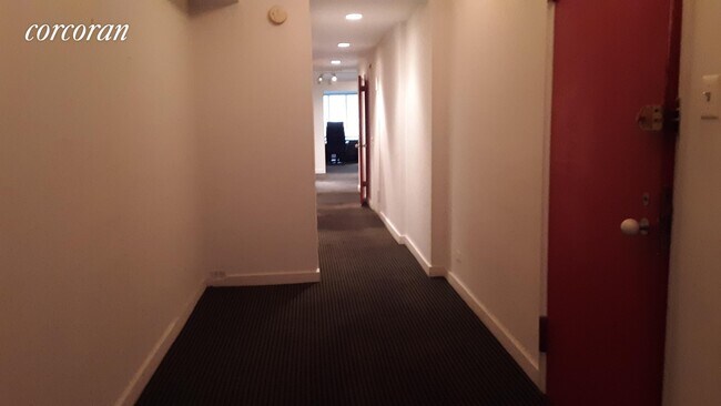 Foto del edificio - 147 E 37th St