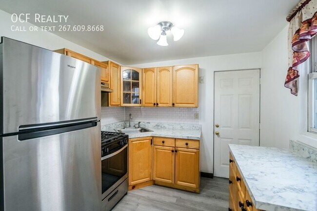 Foto del edificio - 2036 Palethorp St