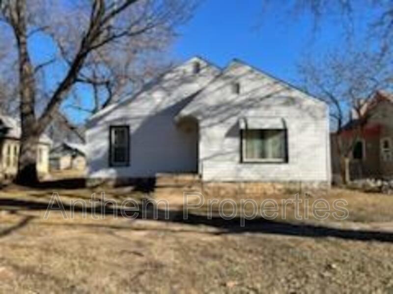 Primary Photo - 1216 Menor St