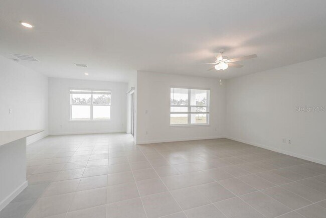 Building Photo - 4136 Obsidian Dr