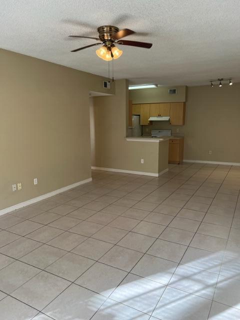Foto del edificio - 10330 Fox Trail Rd S