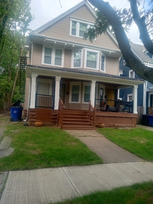 Building Photo - 1380 E 85th St