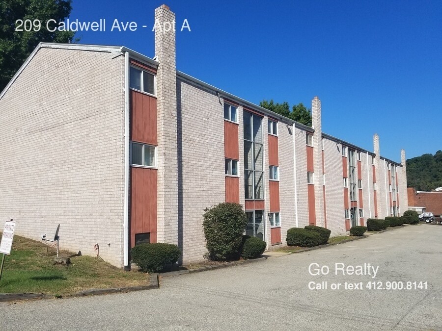 209 Caldwell Ave Unit Apt A, Wilmerding, PA 15148 Apartment for Rent