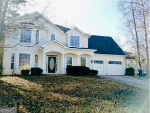 Building Photo - 209 Kyle Springs Ln