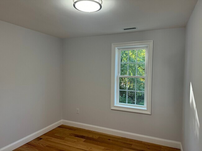 Foto del edificio - 8 Elton St