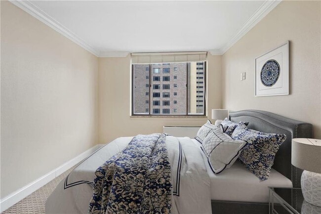 Foto del edificio - 700 E 8th St
