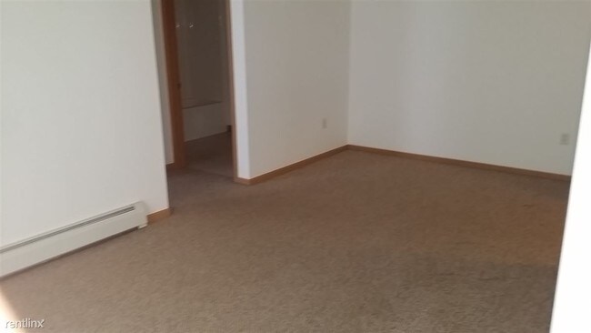 Building Photo - 2 br, 1.5 bath Apartment - Marshridge