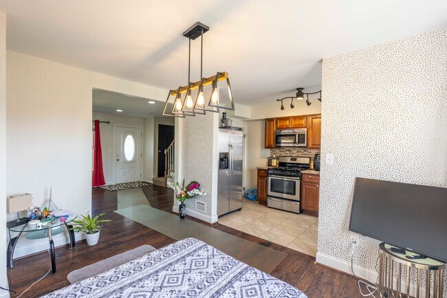 Foto del edificio - Charming 3Bed/1.5Bath in Dundalk!