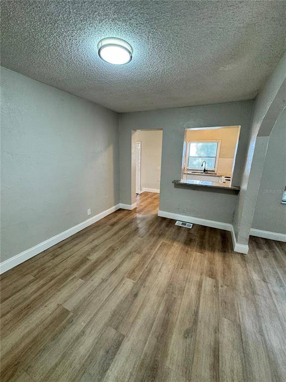 Foto del edificio - 601 Vera St