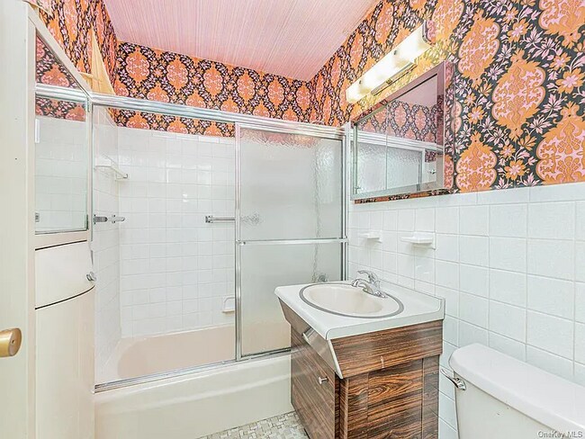 Foto del edificio - 555 Kappock St
