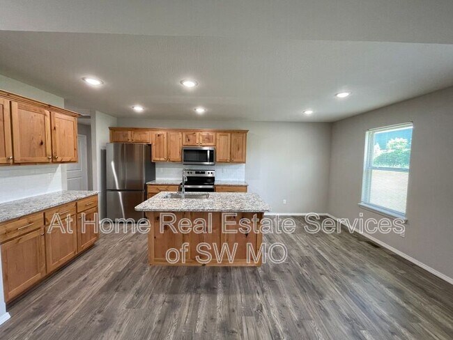 Foto del edificio - 3862 W Linwood St