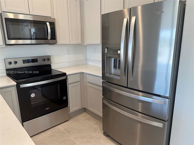 Photo - 822 SW 11th Ter House