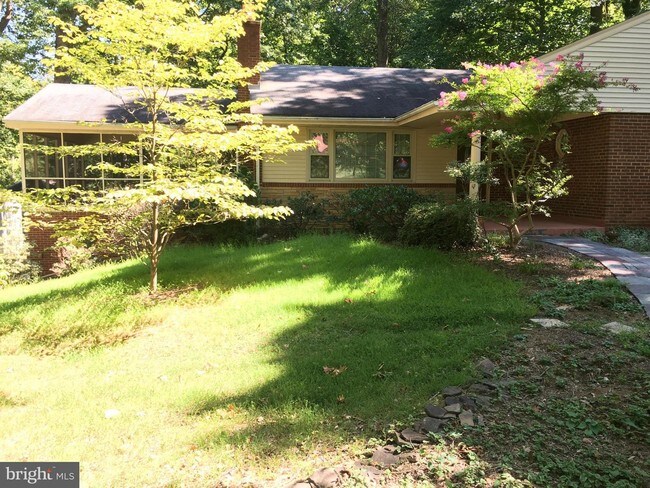 Building Photo - 5105 Blue Ridge Ave
