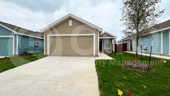 Foto del edificio - 7205 Gray Wolf Ln