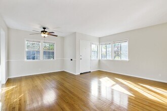 Building Photo - 1781 Washington Way