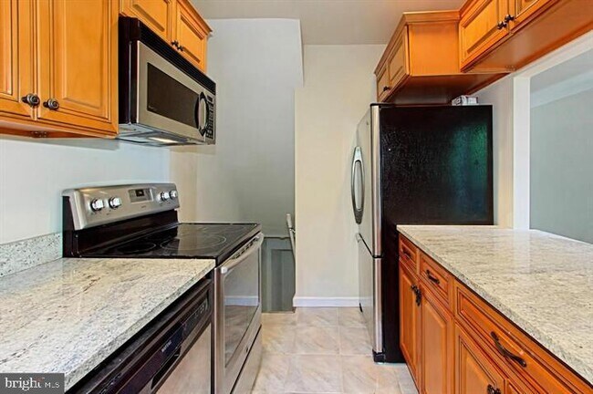 Foto del edificio - 4803 27th Rd S