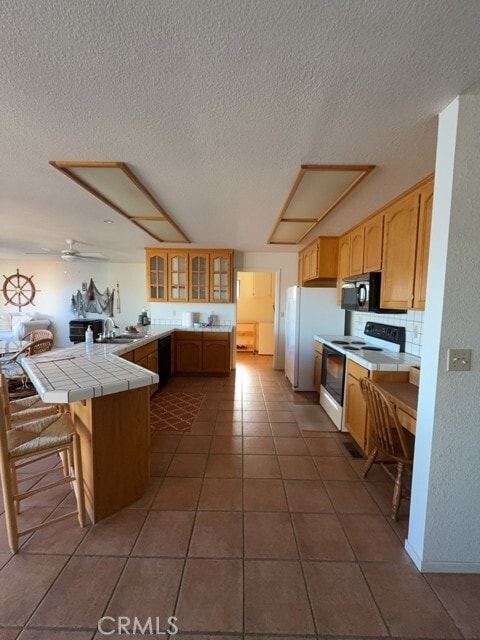 Building Photo - 4816 Marina Dr